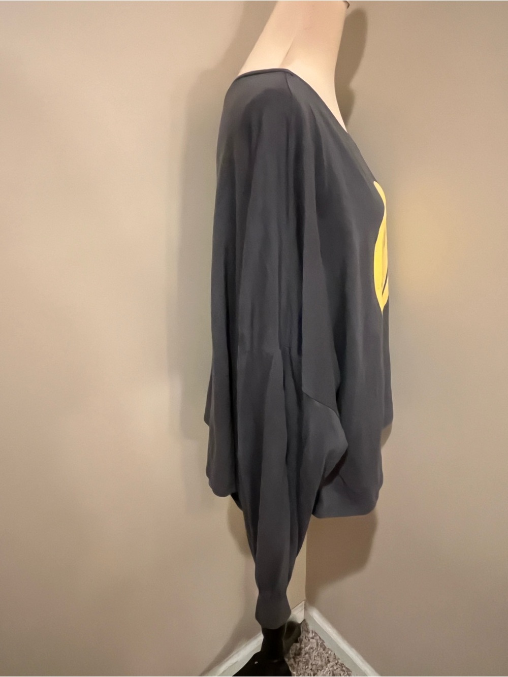 Jade by Jane Oversized Gray Crew Sweatshirt with Yellow Smiley Face, 3XL - Picture 3 of 7